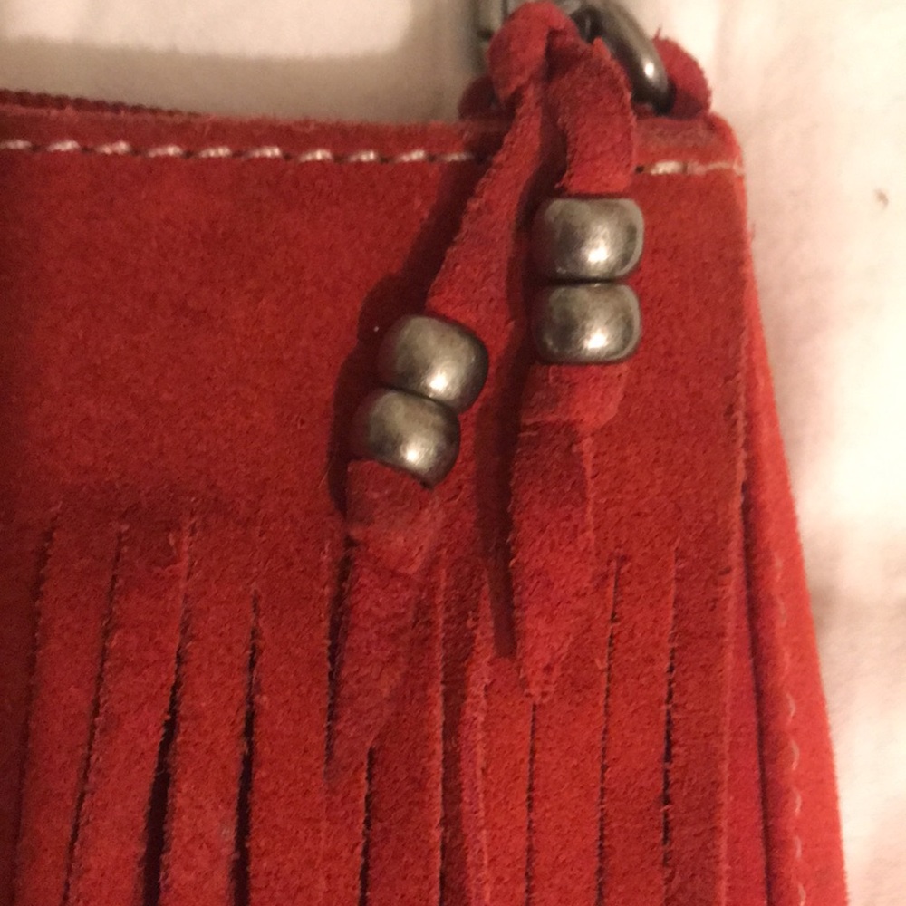 Nine West faux leather shoulder purse w/ fringe - Picture 2 of 8